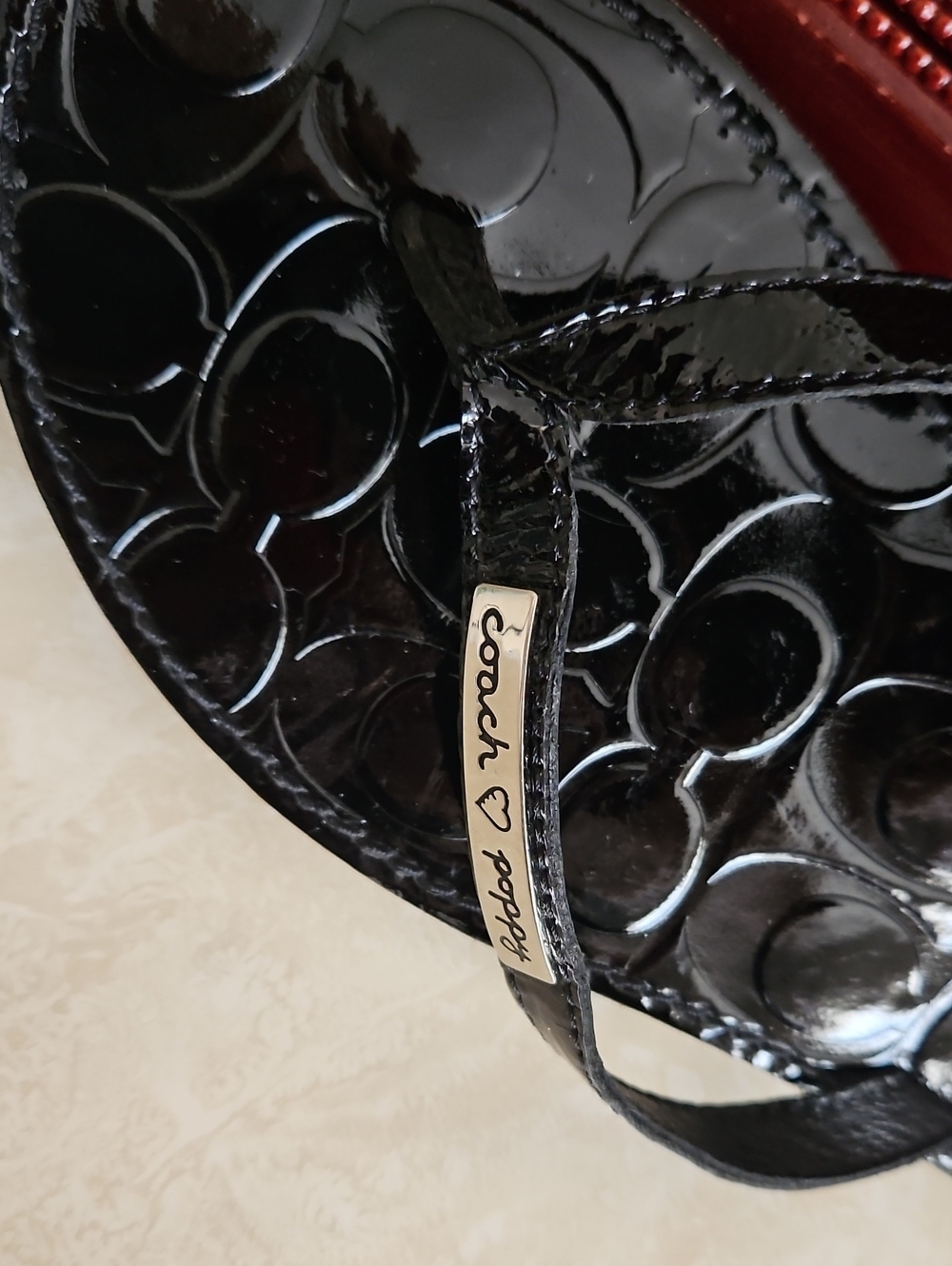 Coach Poppy Wilma Black Patent Leather Thong Flip Flops, Size 8.5B. - Picture 4 of 12